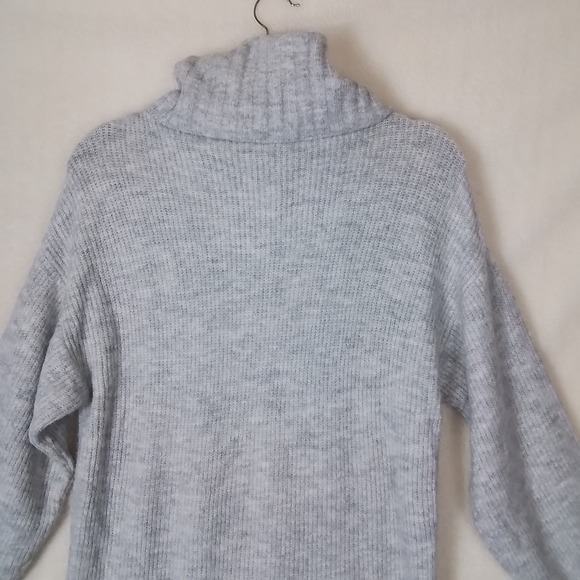 EXPRESS Acrylic Mini Turtleneck Sweater Dress‎ Size XSmall in Grey Heather - Picture 7 of 16